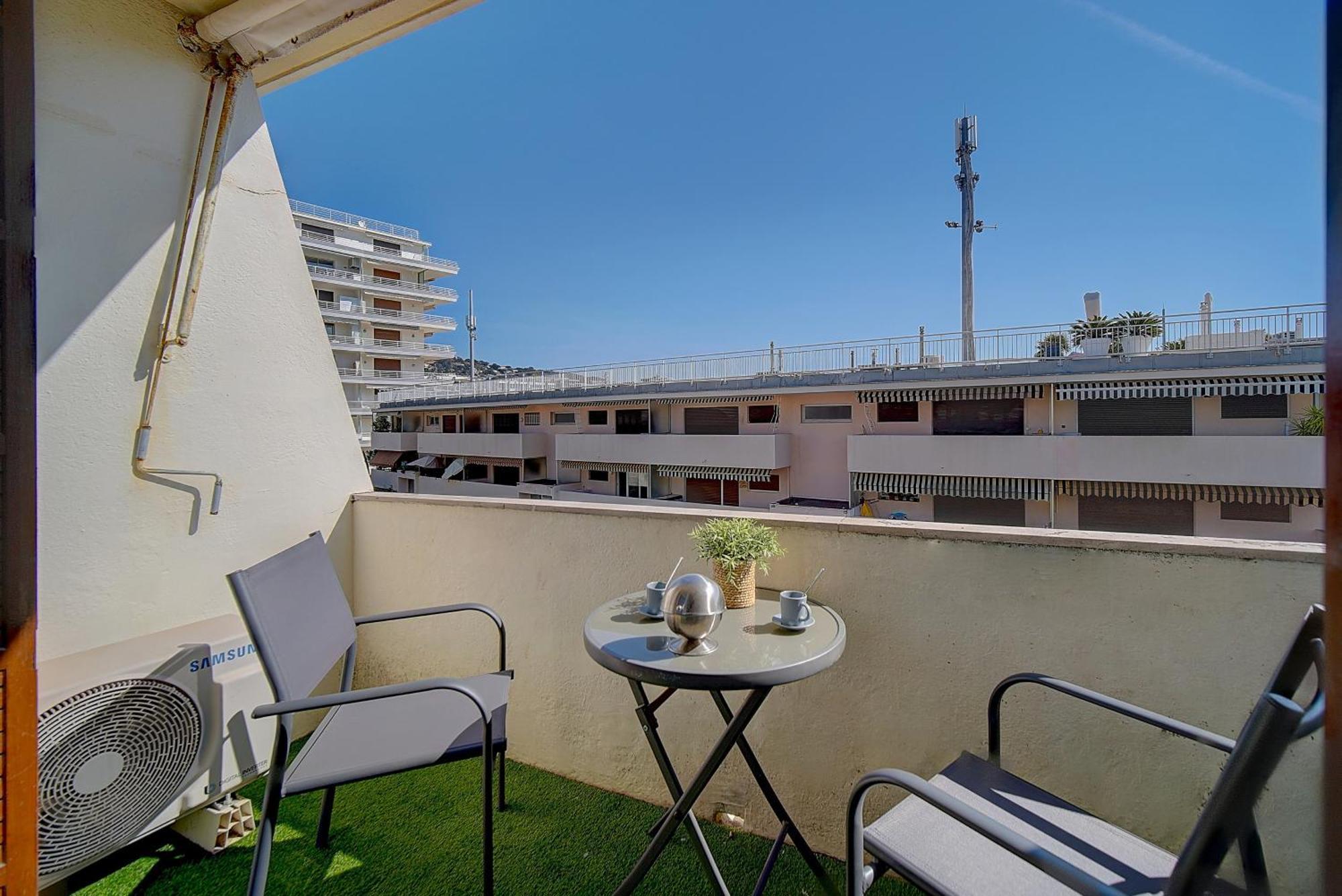 קאן Le Palm - 100M Plage - Croisette - Verriere Cote D'Azur מראה חיצוני תמונה